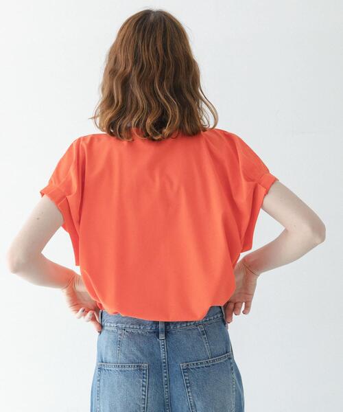 URBAN RESEARCH Sonny Label（アーバンリサーチサニーレーベル）の「接触冷感タックスリーブプルオーバー（Tシャツ/カットソー・レディース・オフホワイト/チャコールグレー/レッド系その他・FREE）」の17枚目の写真
