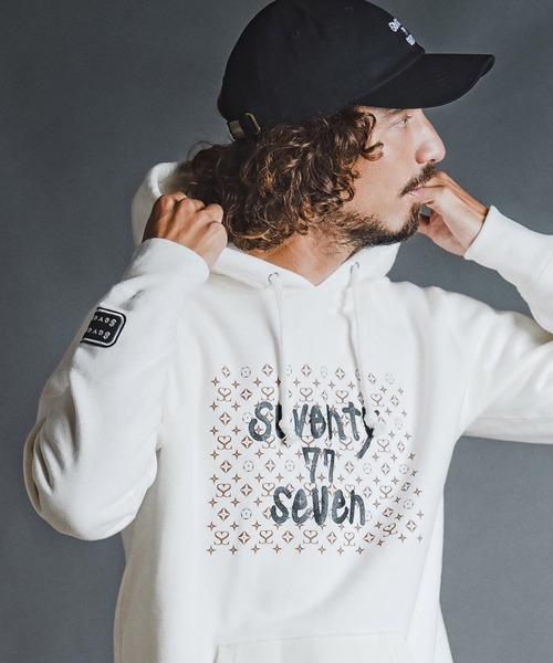 seventy seven(セブンティセブン)の「mpa4179- heavy oz brushed lining hoodie (monogram) パーカー(7726W230)(パーカー・メンズ・ブラック/オフホワイト/トップグレー・S/M/L/XL)」の1枚目の写真