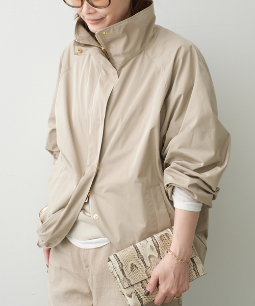 Deuxieme Classe(ドゥーズィエムクラス)の「Active Stand Collar ブルゾン(その他アウター・レディース・ブラック/ベージュ・FREE)」の2枚目の写真