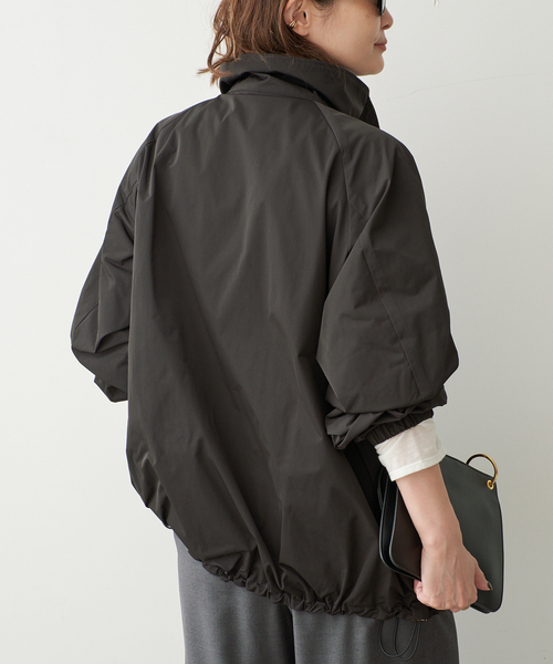 Deuxieme Classe(ドゥーズィエムクラス)の「Active Stand Collar ブルゾン(その他アウター・レディース・ブラック/ベージュ・FREE)」の6枚目の写真