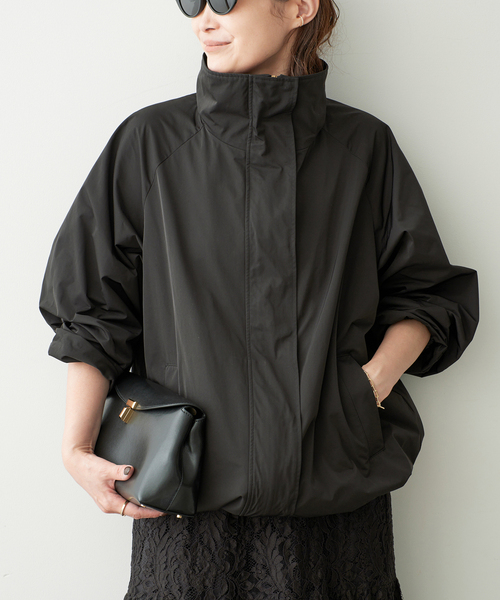 Deuxieme Classe(ドゥーズィエムクラス)の「Active Stand Collar ブルゾン(その他アウター・レディース・ブラック/ベージュ・FREE)」の9枚目の写真
