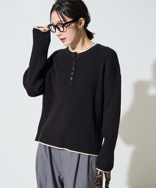 FREAK'S STORE(フリークスストア)の「限定展開 配色 ヘンリーネック ニット プルオーバー(Tシャツ/カットソー・レディース・ブラック/オフホワイト/ネイビー/グレー/ナチュラル/ブラウン/ライトグレー・フリ-)」の15枚目の写真