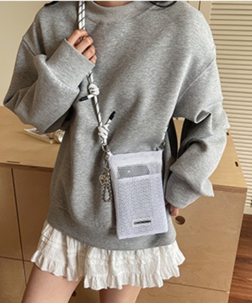 tolene(トレネ)の「メッシュ スクエア スマホバッグ ポケット付き ミニバッグ ショルダーバッグ(ショルダーバッグ・レディース・パープル/ホワイト/ブラック・FREE)」の7枚目の写真