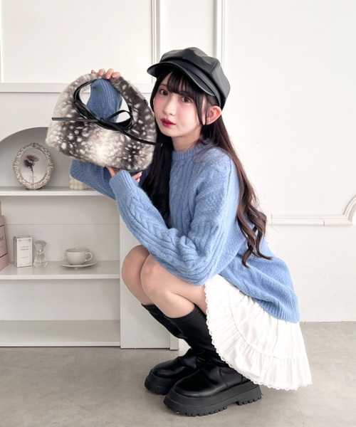 Loueme(ルエム)の「バンビファーリボンバッグ(ショルダーバッグ・レディース・ベージュ/グレー・FREE)」の13枚目の写真