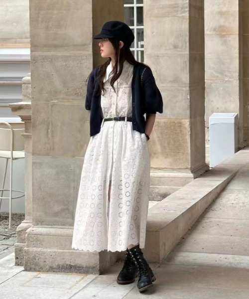 FAVORITO（ファヴォリート）の「パンチングレースシャツワンピース（シャツワンピース・レディース・オフホワイト・F）」の21枚目の写真