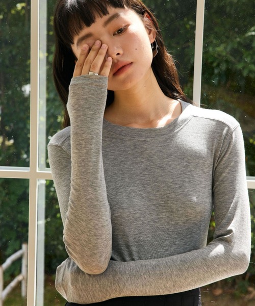 JOCOSA(ジョコサ)の「メリノウール配合 なめらか トップス(Tシャツ/カットソー・レディース・グレー/ダークグレー/ベージュ/ブラウン/ブルー/ホワイト/ブラック・M/L)」の3枚目の写真