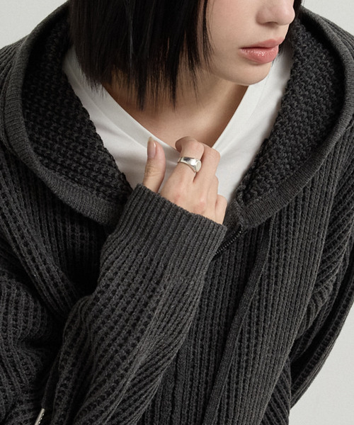 Alfred Alex(アルフレッドアレックス)の「【Alfred Alex】Double Zip Knit Hoodie / ルーズシルエット ダブルジップニットパーカー(ニット/セーター・メンズ・ダークブラウン/ダークグレー/ブラック/レッド・L/M)」の15枚目の写真