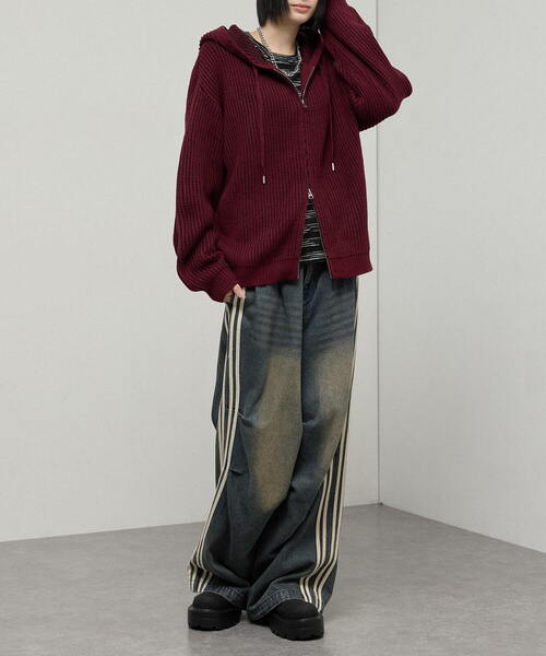 Alfred Alex(アルフレッドアレックス)の「【Alfred Alex】Double Zip Knit Hoodie / ルーズシルエット ダブルジップニットパーカー(ニット/セーター・メンズ・ダークブラウン/ダークグレー/ブラック/レッド・L/M)」の22枚目の写真