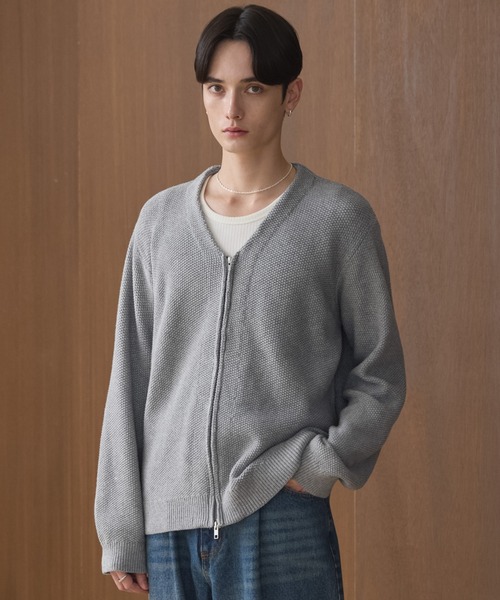 LUENNA(ルエナ)の「【LUENNA】V-Neck Zip Cardigan / Vネックジップカーディガン(カーディガン/ボレロ・メンズ・ブラック/グレー・S/M/L)」の3枚目の写真