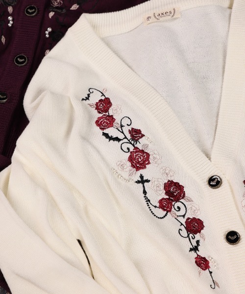 axes femme(アクシーズファム)の「薔薇刺繍×蝙蝠釦ニットカーデ(カーディガン/ボレロ・レディース・キナリ/パープル/ブラック・FREE)」の11枚目の写真