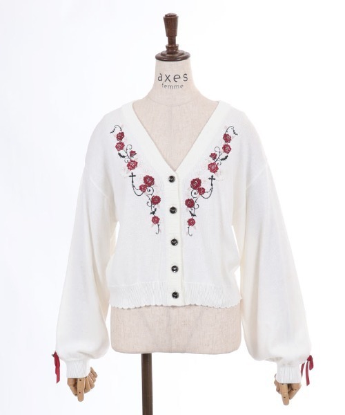 axes femme(アクシーズファム)の「薔薇刺繍×蝙蝠釦ニットカーデ(カーディガン/ボレロ・レディース・キナリ/パープル/ブラック・FREE)」の14枚目の写真