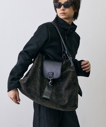Shoowtime（ショウタイム）の「Grunge Leather Pocket Shoulder Bag / グランジ レザーポケット ショルダーバッグ（ボストンバッグ）」