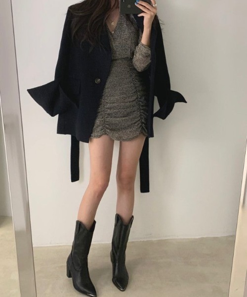 Aelina(エリナ)の「ラペルカラーウエスト絞りメルトンテーラードジャケット(テーラードジャケット・レディース・ブラック/ベージュ・FREE)」の21枚目の写真