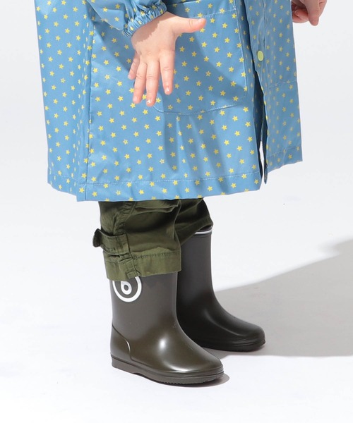 こども ビームス（コドモビームス）の「こども ビームス / bロゴ キッズ レイン ブーツ (ユニセックス 13～19cm)（レインシューズ・キッズ・イエロー/ネイビー/ピンク/パープル/ブラウン/オリーブ/ブルー系その他・14/17/18/15 /19/13/16）」の2枚目の写真