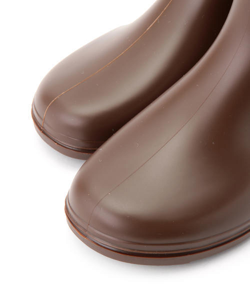 こども ビームス（コドモビームス）の「こども ビームス / bロゴ キッズ レイン ブーツ (ユニセックス 13～19cm)（レインシューズ・キッズ・イエロー/ネイビー/ピンク/パープル/ブラウン/オリーブ/ブルー系その他・14/17/18/15 /19/13/16）」の17枚目の写真