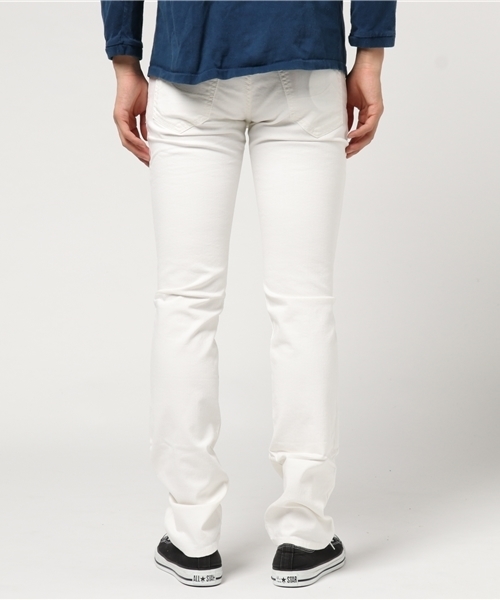 JACOB COHEN（ヤコブコーエン）の「JACOB COHEN ストレッチデニム PW622（デニムパンツ・メンズ・ホワイト・30）」の2枚目の写真