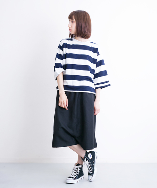 MERLOT(メルロー)の「ボーダーワイドクロップドトップス1017/1128(Tシャツ/カットソー・レディース・ネイビー/イエロー/ブラック/カーキ・FREE)」の9枚目の写真