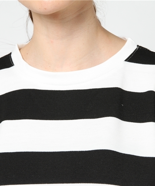 MERLOT(メルロー)の「ボーダーワイドクロップドトップス1017/1128(Tシャツ/カットソー・レディース・ネイビー/イエロー/ブラック/カーキ・FREE)」の11枚目の写真