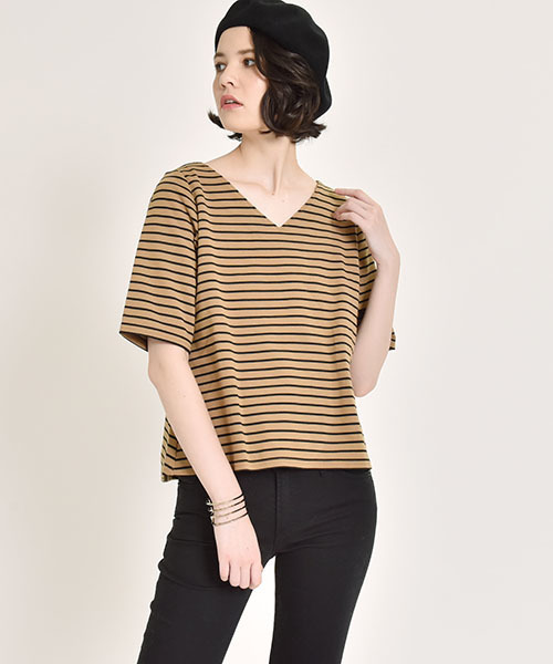 LIPSTAR(リップスター)の「Vネックフレアボーダーカットソー(Tシャツ/カットソー・レディース・ブラック系その他/イエロー系その他4/グレー系その他・M)」の3枚目の写真