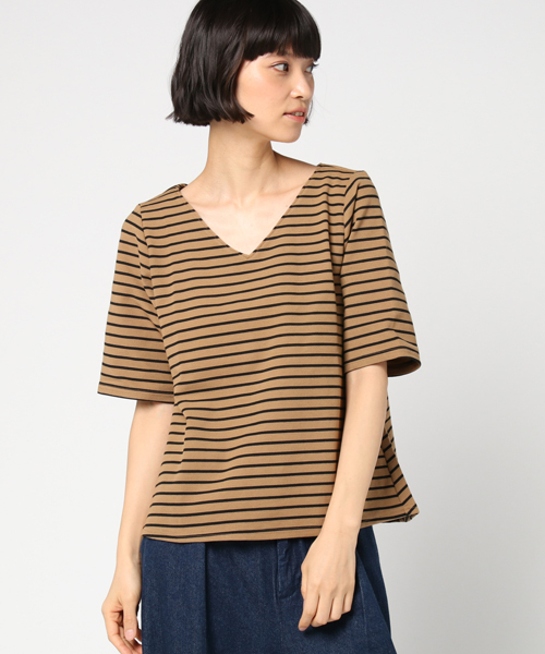 LIPSTAR(リップスター)の「Vネックフレアボーダーカットソー(Tシャツ/カットソー・レディース・ブラック系その他/イエロー系その他4/グレー系その他・M)」の17枚目の写真