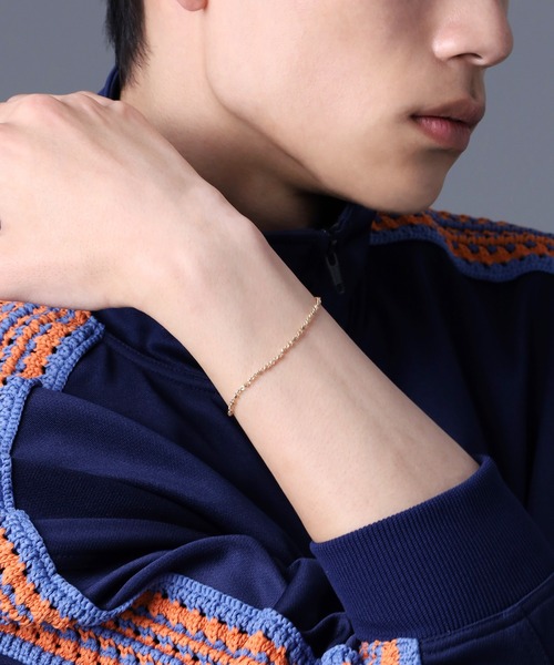 LION HEART（ライオンハート）の「LH Petite Modern ピラミッドチェーンブレスレット/Mサイズ/K10YG（ブレスレット・メンズ・ゴールド・18cm）」の13枚目の写真