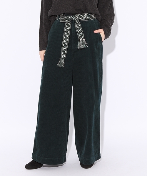 niko and...（ニコアンド）の「エスニックベルトコールパンツ【niko and ...】（その他パンツ・レディース・グリーン/ベージュ/ラベンダー/アイボリー・3/4）」の4枚目の写真