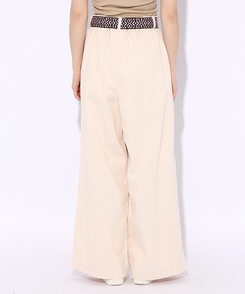 niko and...（ニコアンド）の「エスニックベルトコールパンツ【niko and ...】（その他パンツ・レディース・グリーン/ベージュ/ラベンダー/アイボリー・3/4）」の13枚目の写真