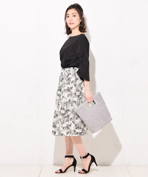 RIVE DROITE（リヴドロワ）の「ギャザー袖ブラウス（シャツ/ブラウス・レディース・オフホワイト/レッド/ブラック・FREE）」の7枚目の写真