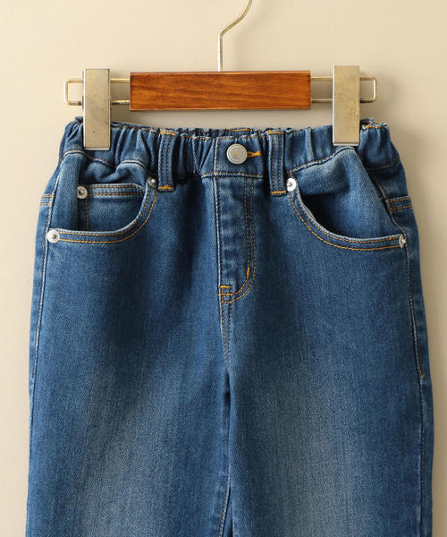 green label relaxing（グリーンレーベルリラクシング）の「ドビーデニム テ-パードパンツ フルレングス（デニムパンツ・キッズ・コバルトブルー/ネイビー・135/125/95/105/115）」の10枚目の写真