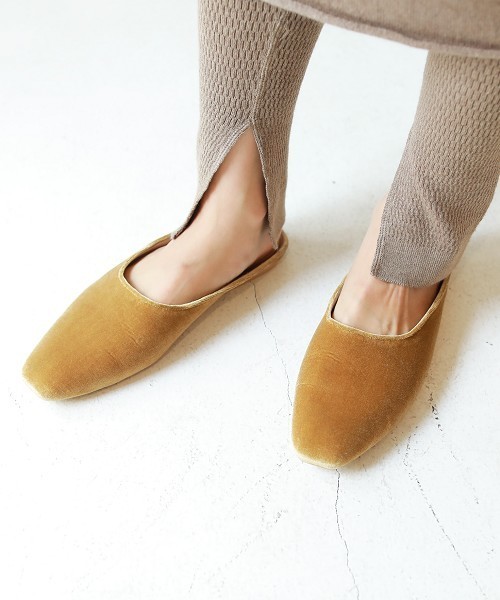 todayful フラットシューズ ベロア38サイズ 美品 TODAYFUL(トゥデイフル)の「ベロアフラットシューズ(バレエ