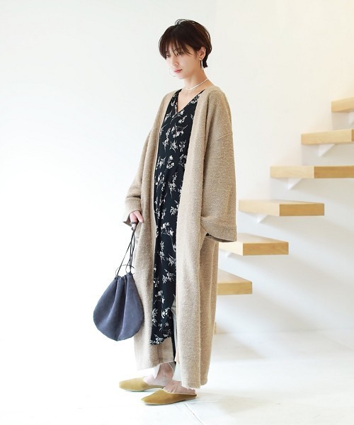 TODAYFUL（トゥデイフル）の「ベロアフラットシューズ（バレエ