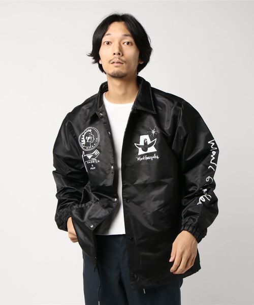 Mark Gonzales(マーク・ゴンザレス)の「Mark Gonzales/マークゴンザレス ポリツイルコーチJKT(その他アウター・メンズ・ブラック/カーキ/ブラウン・MEDIUM/LARGE/SMALL/X-LARGE)」の2枚目の写真