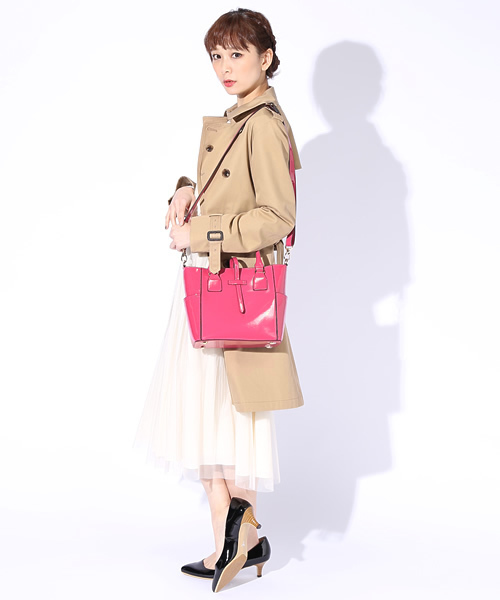 Ray BEAMS（レイビームス）の「○Ray BEAMS / コットン トレンチコート（トレンチコート・レディース・ブラウン系その他/ネイビー・0/1）」の19枚目の写真