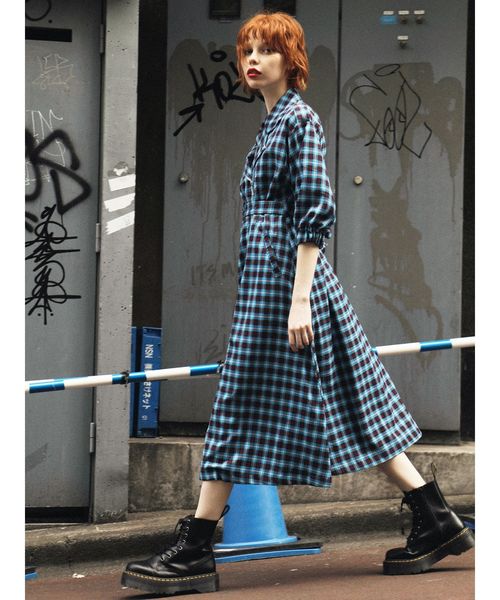 jouetie(ジュエティ)の「ハーフスリーブライダースワンピース(ワンピース・レディース・その他1/その他2/ベージュ/ブラック/オレンジ・MEDIUM)」の17枚目の写真