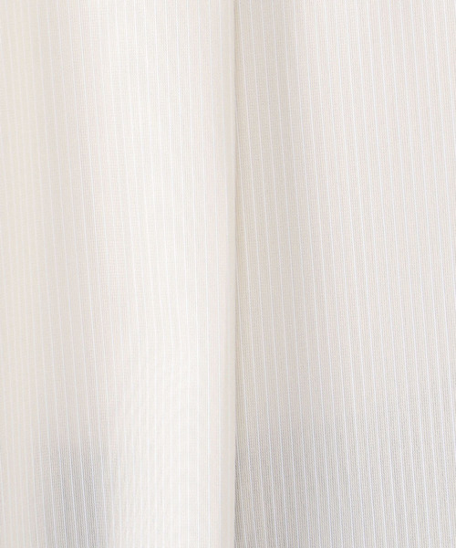 Petit Honfleur(プチオンフルール)の「【COOLER TOUCHシリーズ】スキッパーシャツ(シャツ/ブラウス・レディース・ブルー/ネイビー/ベージュ・M size/L size)」の9枚目の写真