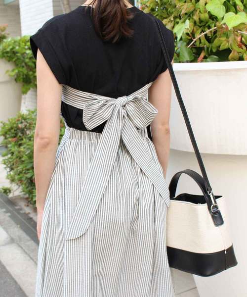 MODE ROBE（モードローブ）の「ペーパー×エコレザーバッグ（ハンドバッグ・レディース・ブラック/ベージュ・FREE）」の4枚目の写真