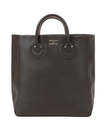 YOUNG & OLSEN/ヤングアンドオルセン EMBOSSED LEATHER TOTE M レザートートバッグ/エンボスレザートートスクエア 秋 秋服 2026年秋冬
