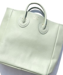 YOUNG & OLSEN/ヤングアンドオルセン EMBOSSED LEATHER TOTE M レザートートバッグ/エンボスレザートートスクエア 秋 秋服 2026年秋冬
