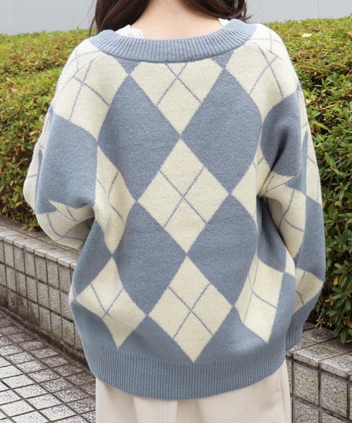 PairPair(ペアペア)の「アーガイルVネックニット(ニット/セーター・レディース・その他/モカ/ライトグリーン・FREE)」の7枚目の写真