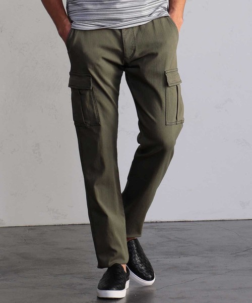 MEN'S BIGI(メンズビギ)の「ハイパワーストレッチ ヘリンボーンカーゴパンツ(カーゴパンツ・メンズ・ベージュ/カーキ・04/02/03/01)」の9枚目の写真