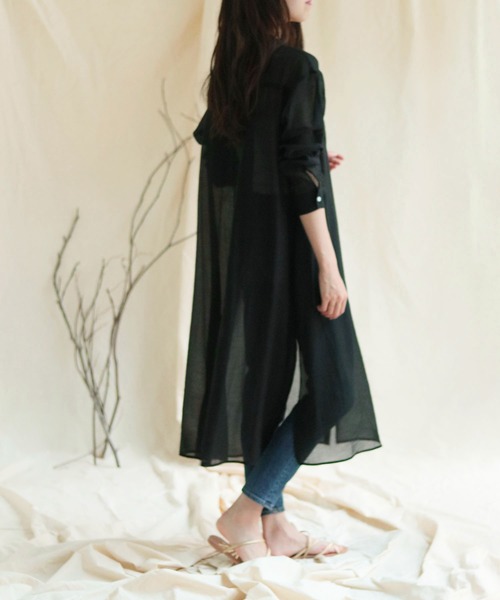 vingtrois（バントロア）の「【vingtrois】サイドスリットシアーシャツワンピース（ワンピース・レディース・ブラック/オフホワイト・M）」の8枚目の写真