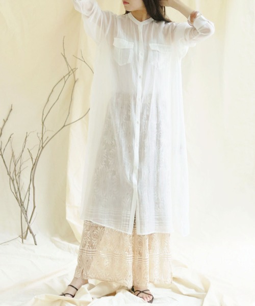 vingtrois（バントロア）の「【vingtrois】サイドスリットシアーシャツワンピース（ワンピース・レディース・ブラック/オフホワイト・M）」の17枚目の写真