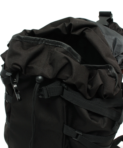 WEGO（ウィゴー）の「WEGO/ビッグバックルバックパック（バックパック/リュック・メンズ・ブラック・FREE）」の4枚目の写真