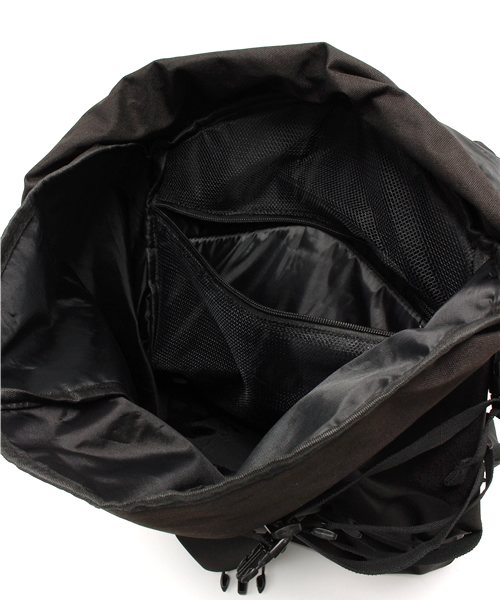 WEGO（ウィゴー）の「WEGO/ビッグバックルバックパック（バックパック/リュック・メンズ・ブラック・FREE）」の5枚目の写真