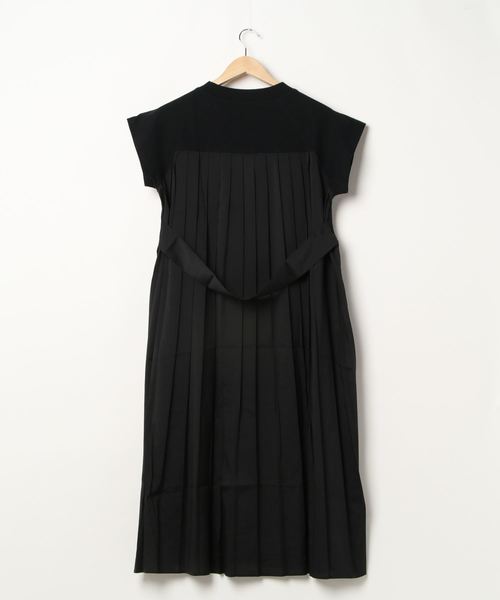 TONE SELECT WEAR（トーンセレクトウェア）の「【TONE SELECT WEAR】バックプリーツワンピース(MI)（ワンピース・レディース・チャコールグレー/ブラック/ベージュ・FREE）」の10枚目の写真