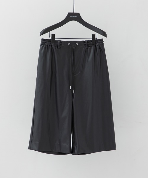 UNITED TOKYO(ユナイテッドトウキョウ)の「【EC限定】フェイクレザーショートパンツ/セットアップ(その他パンツ・メンズ・ブラック/アイボリー・1/2/3)」の3枚目の写真