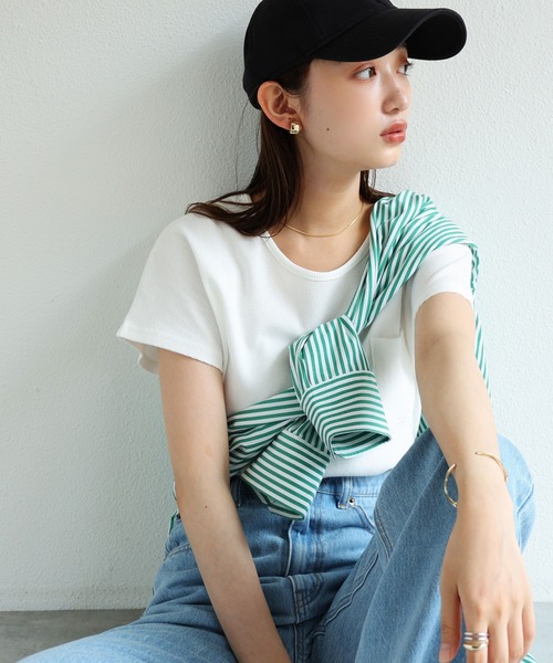 andme(アンドミー)の「コットンワッフル半袖ポケット付きドルマンTシャツ(Tシャツ/カットソー・レディース・チャコールグレー/アイボリー/グレー系その他/ブラック/ベージュ/ブルー/グリーン・M)」の13枚目の写真