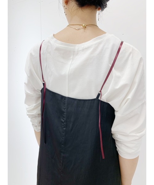 SHENERY（シーナリー）の「ウェッティサテンタイトマキシキャミワンピース（ワンピース・レディース・ブラック/グレイッシュベージュ/ピンク・FREE）」の21枚目の写真