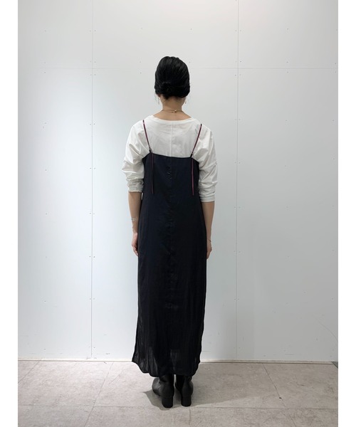 SHENERY（シーナリー）の「ウェッティサテンタイトマキシキャミワンピース（ワンピース・レディース・ブラック/グレイッシュベージュ/ピンク・FREE）」の19枚目の写真