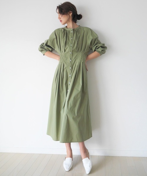 LADYMADE（レディメイド）の「レイヤーフロントウエストタックシャツワンピース（シャツワンピース・レディース・ベージュ/カーキ/オフホワイト・FREE）」の3枚目の写真